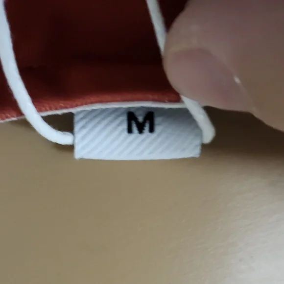 EXCLUSIVE TOP - Picture 6 of 8